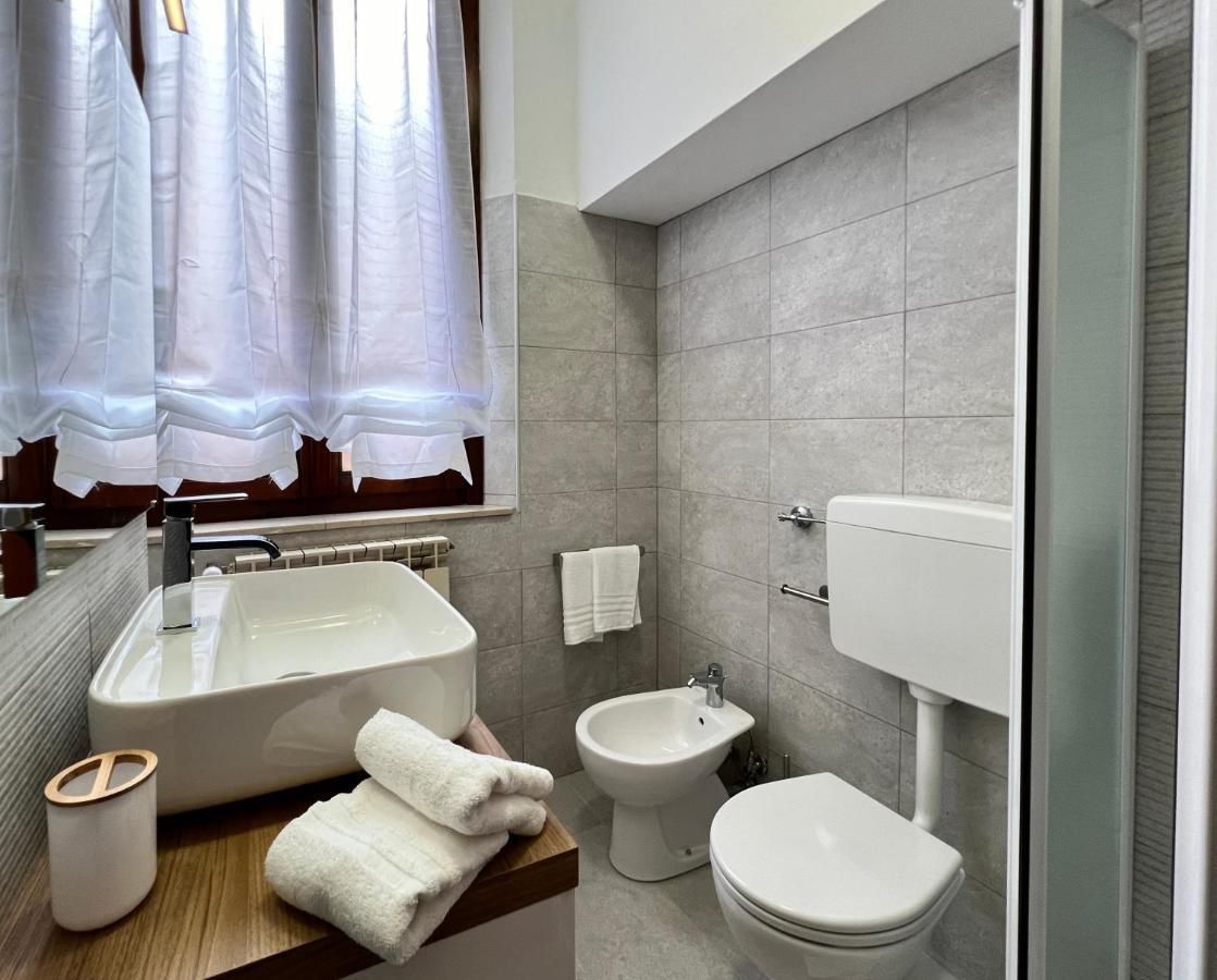 Mazzini101Apartment フェラーラ エクステリア 写真