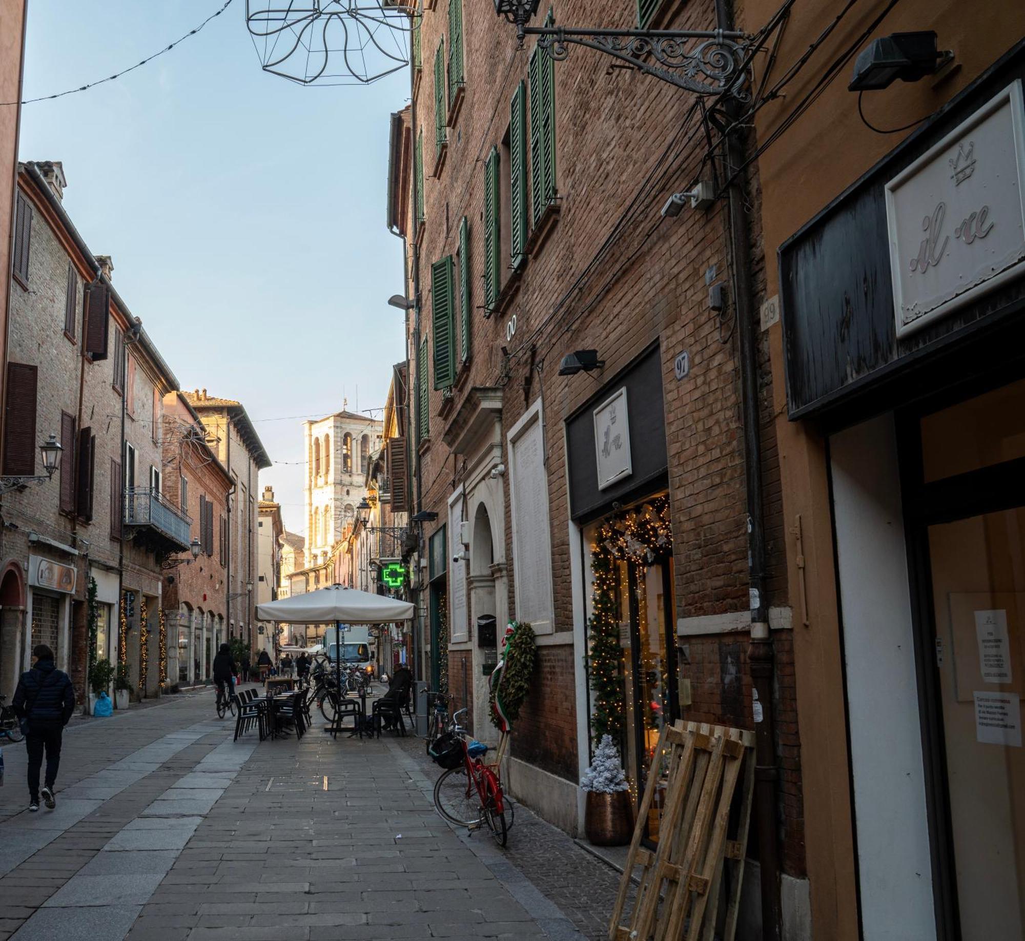 Mazzini101Apartment フェラーラ エクステリア 写真